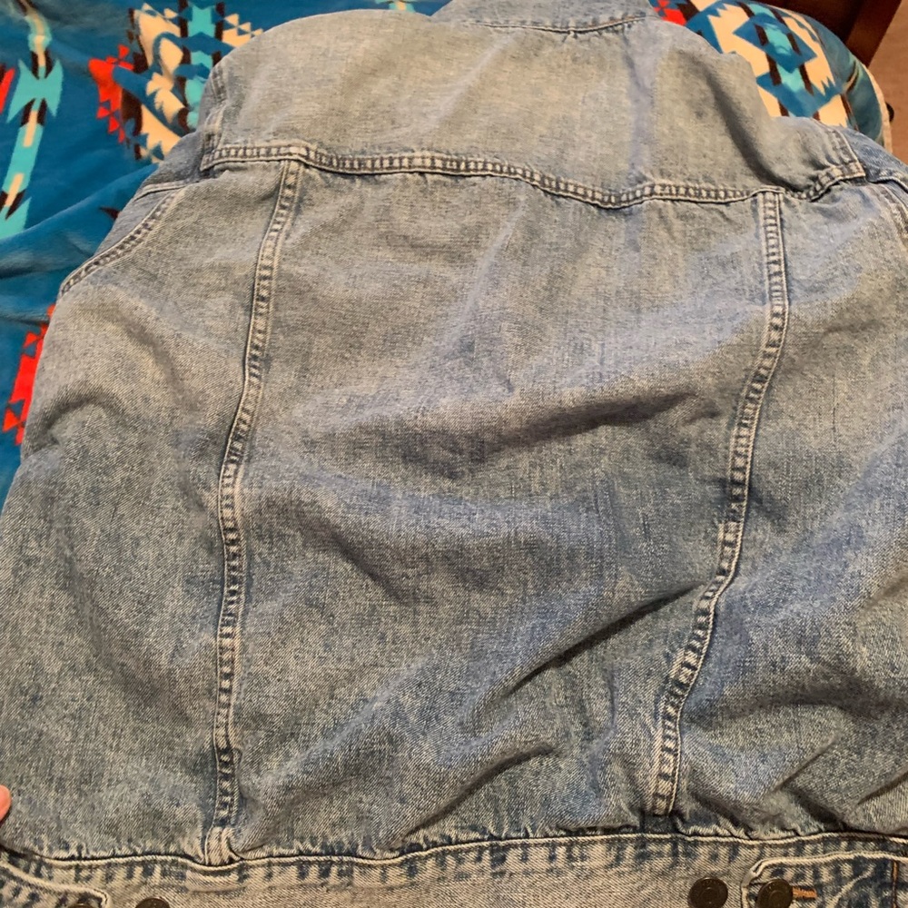 only worn once